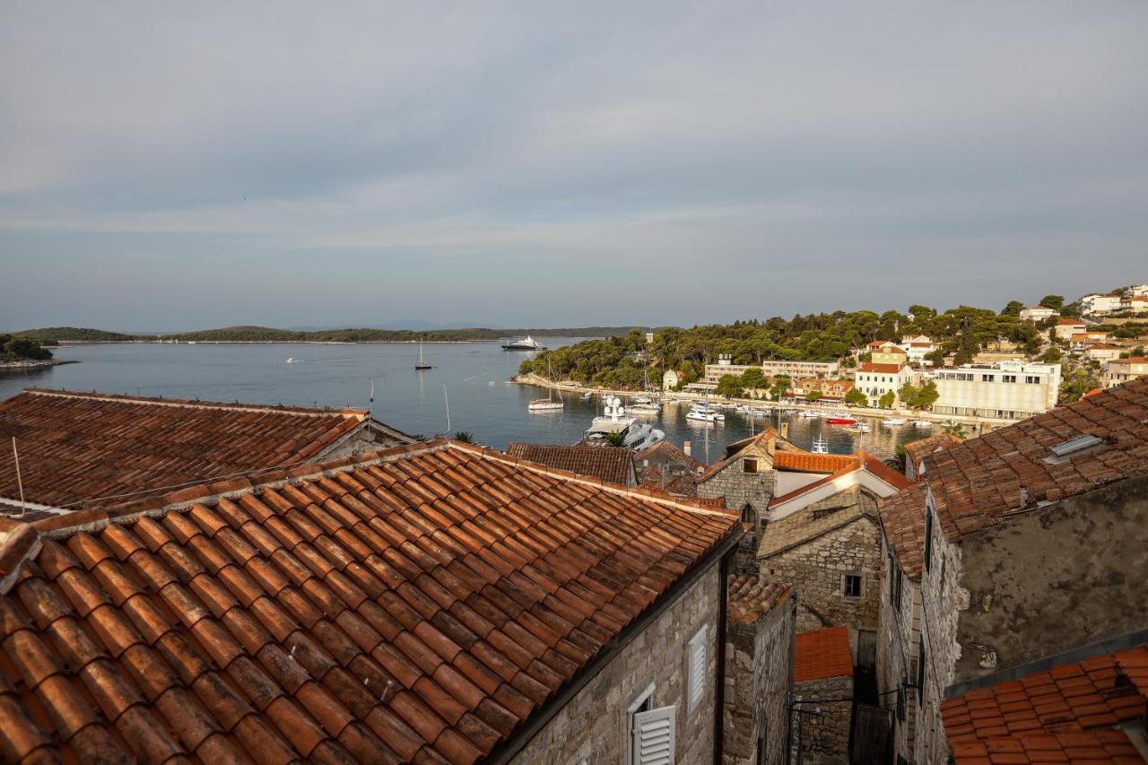 Penthouse In Old Dalmatian House - Flybridge Semesterbostad *