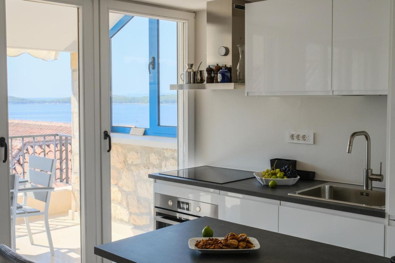 Penthouse In Old Dalmatian House - Flybridge Semesterbostad *