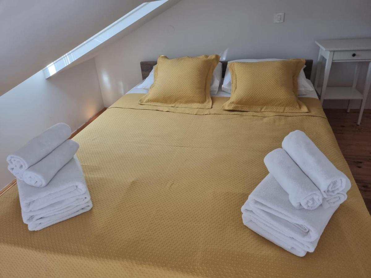 Penthouse In Old Dalmatian House - Flybridge Hvar Town