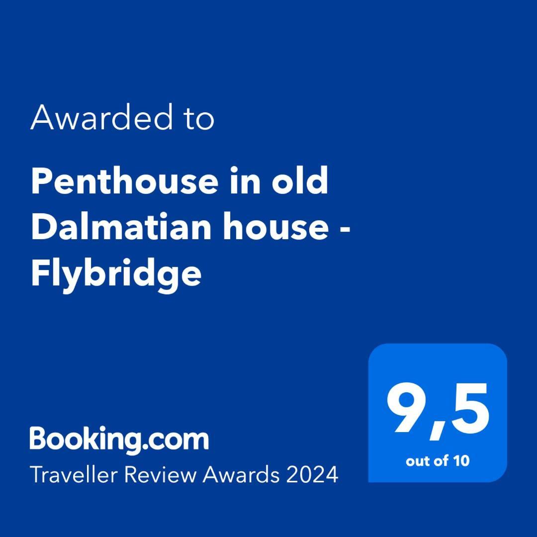 Semesterbostad Penthouse In Old Dalmatian House - Flybridge *