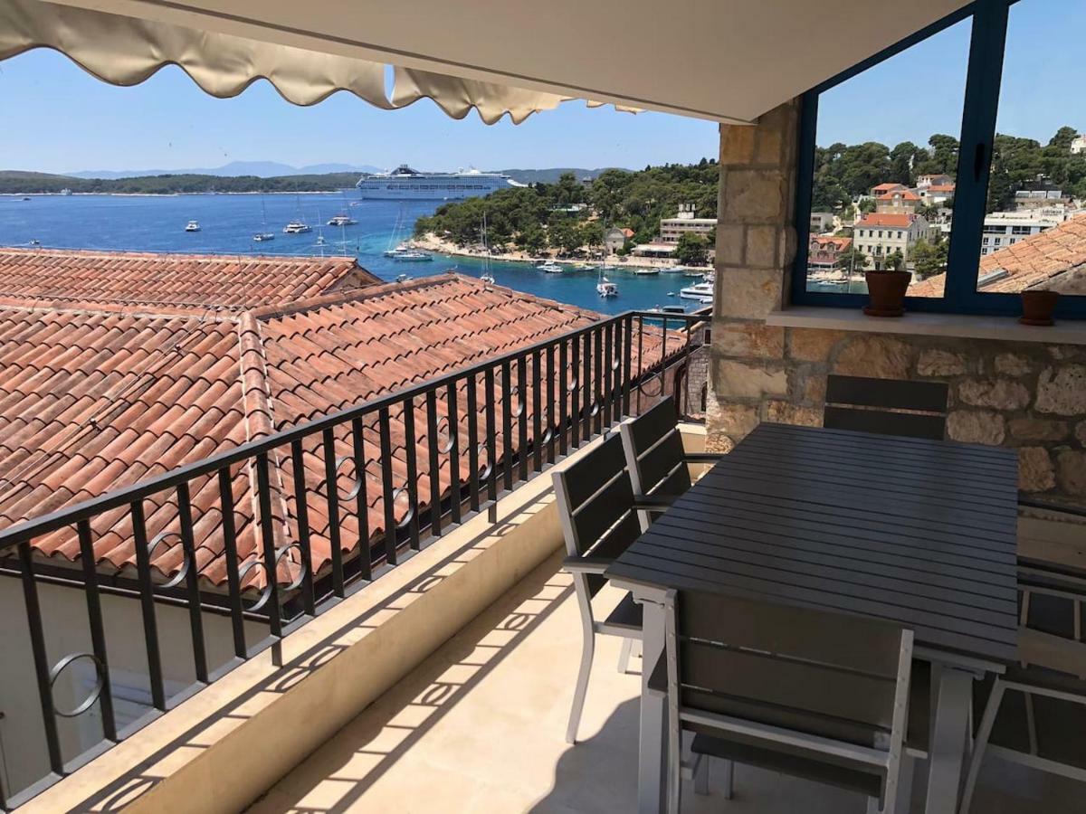 Penthouse In Old Dalmatian House - Flybridge Semesterbostad